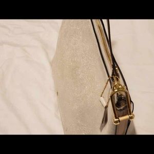 Woman’s Antonio Melani Avery Leather Hobo